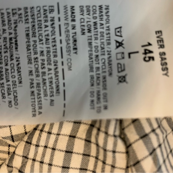 Sassy BNWT size L top - Picture 8 of 10